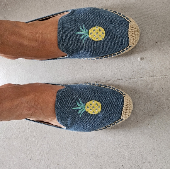 🍍 Soludos chambray espadrilles pineapple embroidery size 7 🍍 - Picture 2 of 6